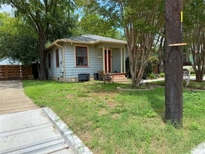 1008 E 38th 1/2 St in Austin, TX - Building Photo - Building Photo
