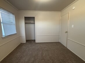 4594 W 5375 S in Kearns, UT - Building Photo - Building Photo