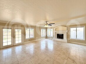877 W Shellfish Dr in Gilbert, AZ - Foto de edificio - Building Photo