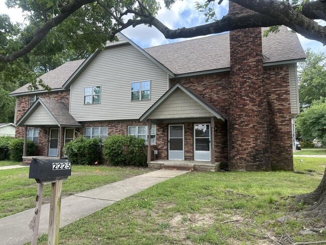 property at 2225 N 47th St