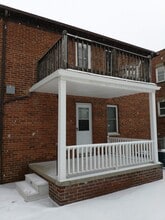 6125 Ridge Rd. in Parma, OH - Foto de edificio - Building Photo