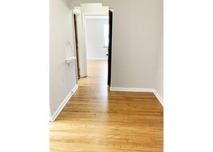 950 Ludlow Ave in Cincinnati, OH - Building Photo - Building Photo