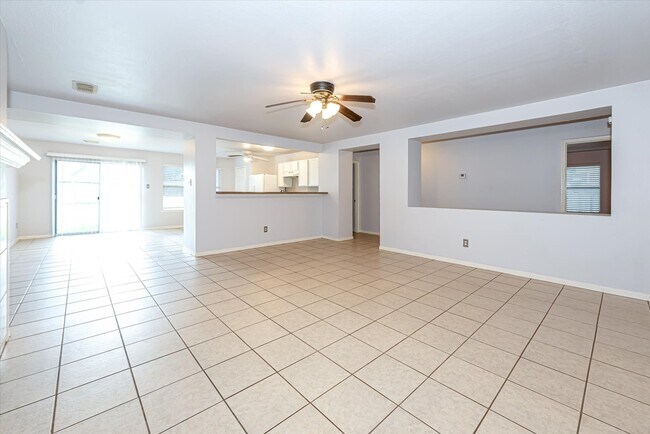 property at 3227 Lantern Bay Ln