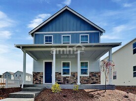 4739 86th Ave NE in Marysville, WA - Building Photo