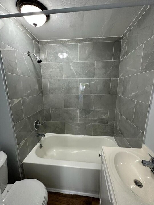 2176 Kingston St in Jacksonville, FL - Building Photo