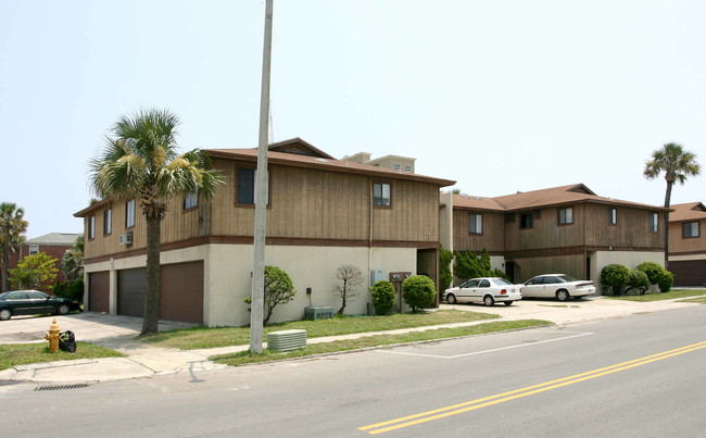 107-109 2nd St S in Jacksonville Beach, FL - Building Photo - Building Photo