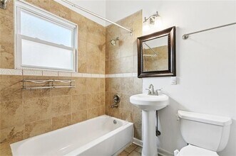 611 Pacific Ave in New Orleans, LA - Building Photo - Building Photo