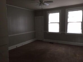 218 1st St in Chickasaw, AL - Building Photo - Building Photo