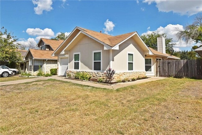 16813 Whitebrush Loop in Austin, TX - Building Photo - Building Photo