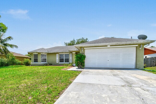 280 SW Grove Ave in Port St. Lucie, FL - Building Photo - Building Photo
