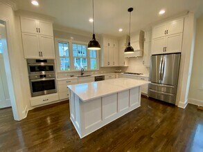 925 Horizon Dr in Franklin, TN - Building Photo - Building Photo