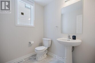 105 Tonic Cres in Ottawa, ON - Building Photo - Building Photo