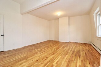 209 Ogden Ave.-Unit -3 in Jersey City, NJ - Building Photo - Building Photo