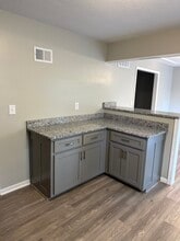 203 20th Ave N in Greenwood, MO - Building Photo - Building Photo