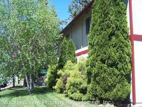 410 SE McKinley Ave in Bend, OR - Building Photo - Building Photo