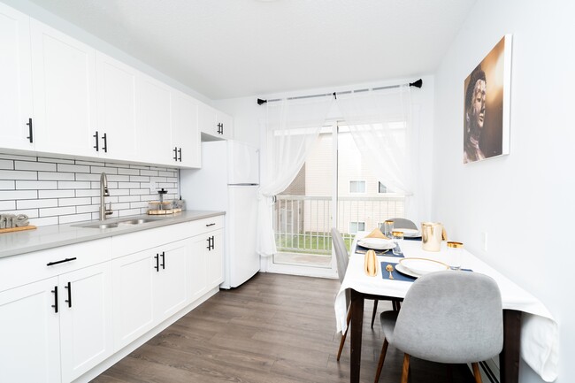 property at 10021-10154 154 St