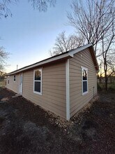 240 W Marshall Ave in Cooper, TX - Building Photo - Building Photo
