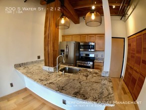 200 S Water St-Unit -212 in Milwaukee, WI - Building Photo - Building Photo