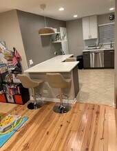 4202 W Central Rd in Glenview, IL - Building Photo - Building Photo