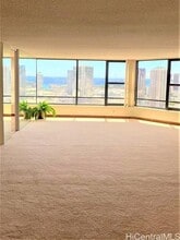 1221 Victoria St in Honolulu, HI - Building Photo - Building Photo