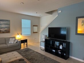 1690 Coulter Ln in Port Orange, FL - Building Photo - Building Photo