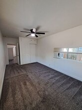 956-958 N Farris Ave in Fresno, CA - Building Photo - Building Photo