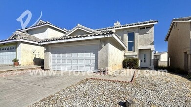 14390 Huntridge Dr in Victorville, CA - Building Photo - Building Photo