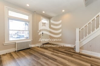 5417 Kingsessing Ave in Philadelphia, PA - Foto de edificio - Building Photo
