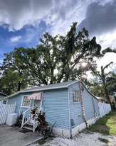 206 E Hanna Ave in Tampa, FL - Building Photo