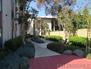 3776 Alabama St, Unit 210 in San Diego, CA - Building Photo - Building Photo
