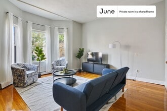 Private bedroom in 4 bed/2 bath Home in Boston, MA - Building Photo - Building Photo