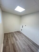 80 E 24th St in Bayonne, NJ - Building Photo - Building Photo