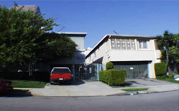 1214-1220 S Westgate Ave in Los Angeles, CA - Building Photo