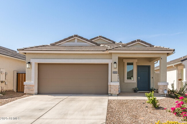 2131 W Shelly Ave in Apache Junction, AZ - Building Photo - Building Photo