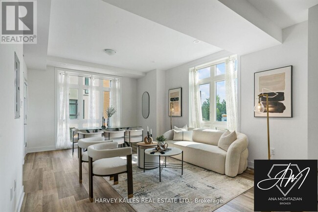 property at 9 Phelps Ln