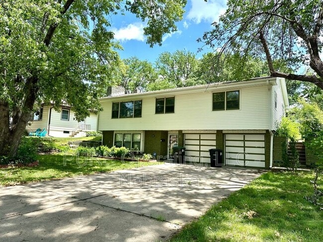 1817 N 78th St in Omaha, NE - Building Photo - Building Photo