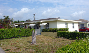 Belmont on Parker in West Palm Beach, FL - Building Photo - Building Photo