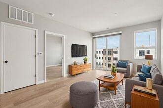 Karrick Apartments in Kenosha, WI - Building Photo - Building Photo