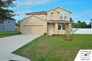 144 London Dr in Palm Coast, FL - Building Photo