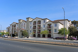 Montevista Senior in San Pablo, CA - Foto de edificio - Building Photo