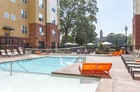 Building Photo - Campus View Apartments-Per Bed Leases in Clemson, South Carolina