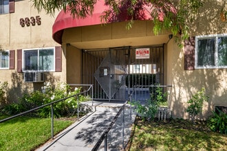 6635 Wilkinson Ave in North Hollywood, CA - Foto de edificio - Building Photo