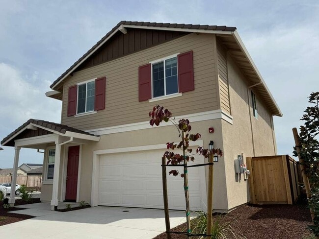 8471 Anker Wy in Elk Grove, CA - Foto de edificio - Building Photo