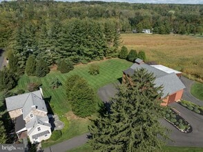 4001 Street Rd in Doylestown, PA - Building Photo - Building Photo