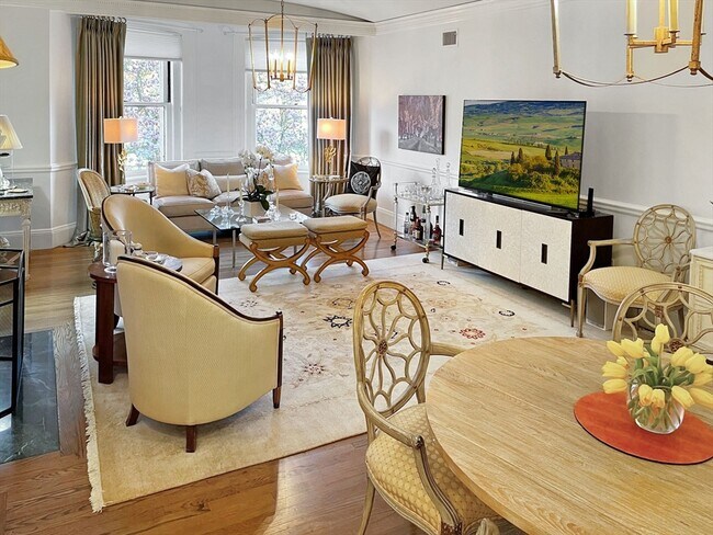 333 Commonwealth Ave in Boston, MA - Building Photo - Building Photo