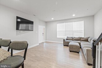 7537 Crowley St in Elkridge, MD - Building Photo - Building Photo