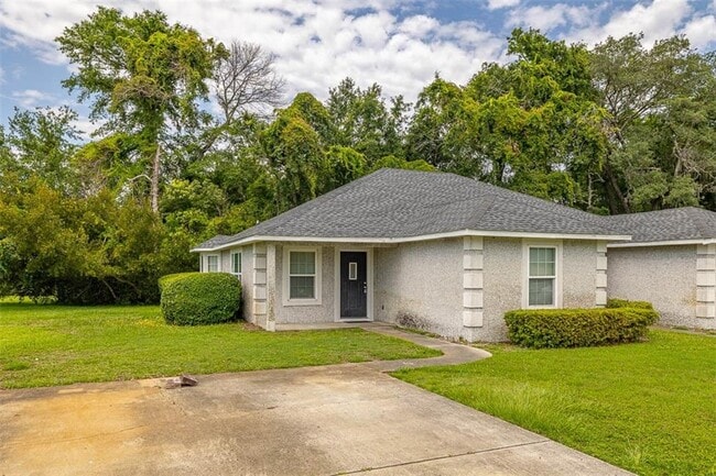 101 Dalton Cody Dr