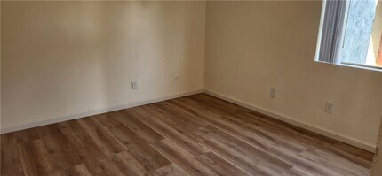2020 Guthrie St N-Unit -B03 in San Bernardino, CA - Building Photo - Building Photo