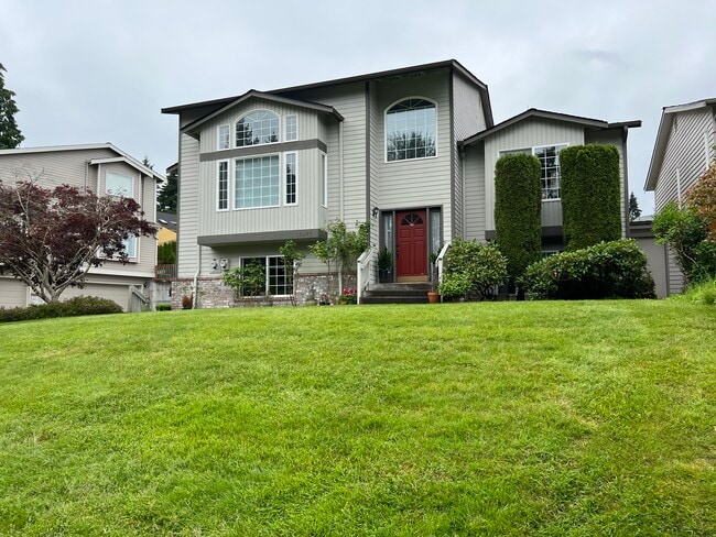 property at 14643 138th Way NE