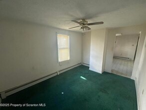 74 W Chestnut St in Wilkes-Barre, PA - Building Photo - Building Photo